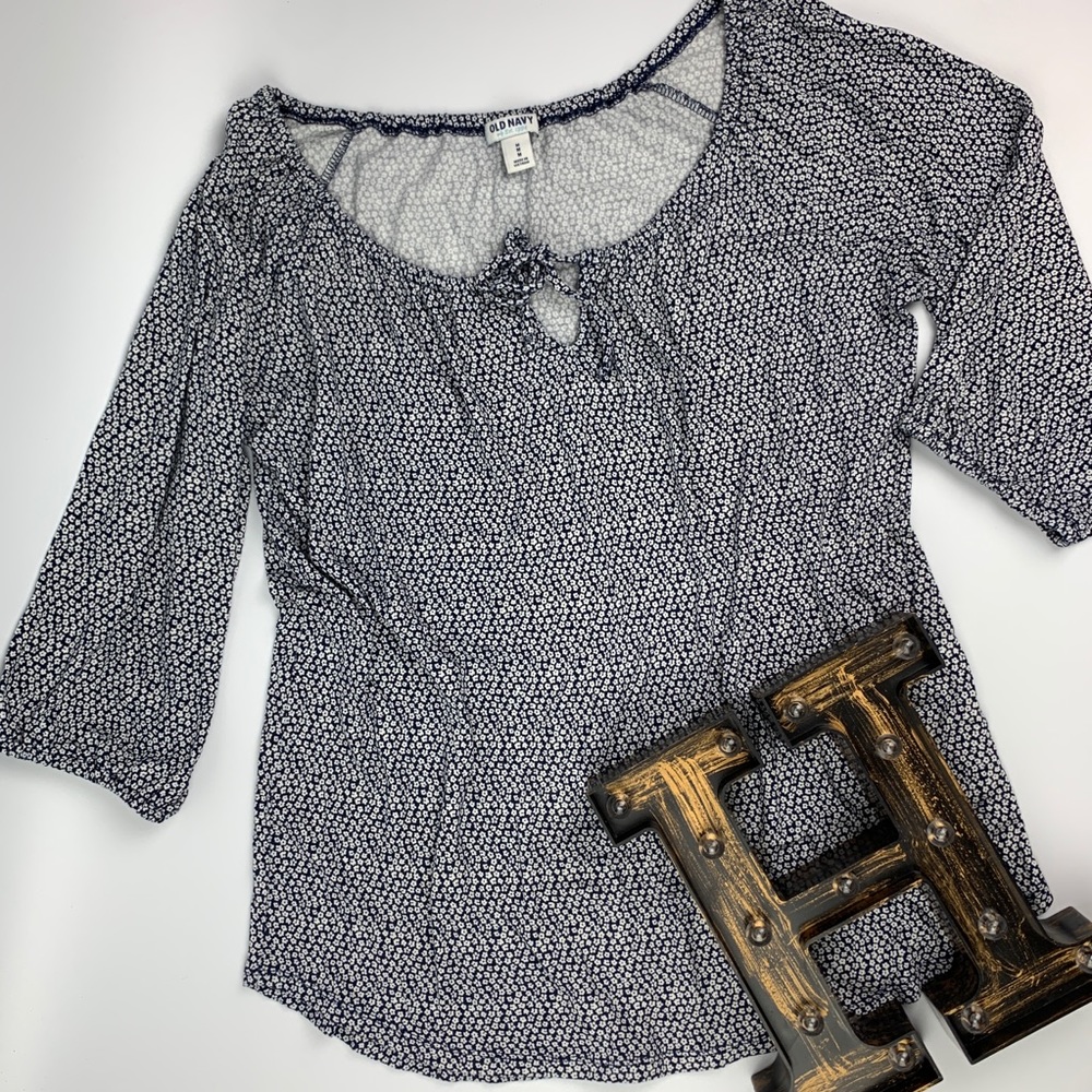 Old Navy Floral Print Blouse‎